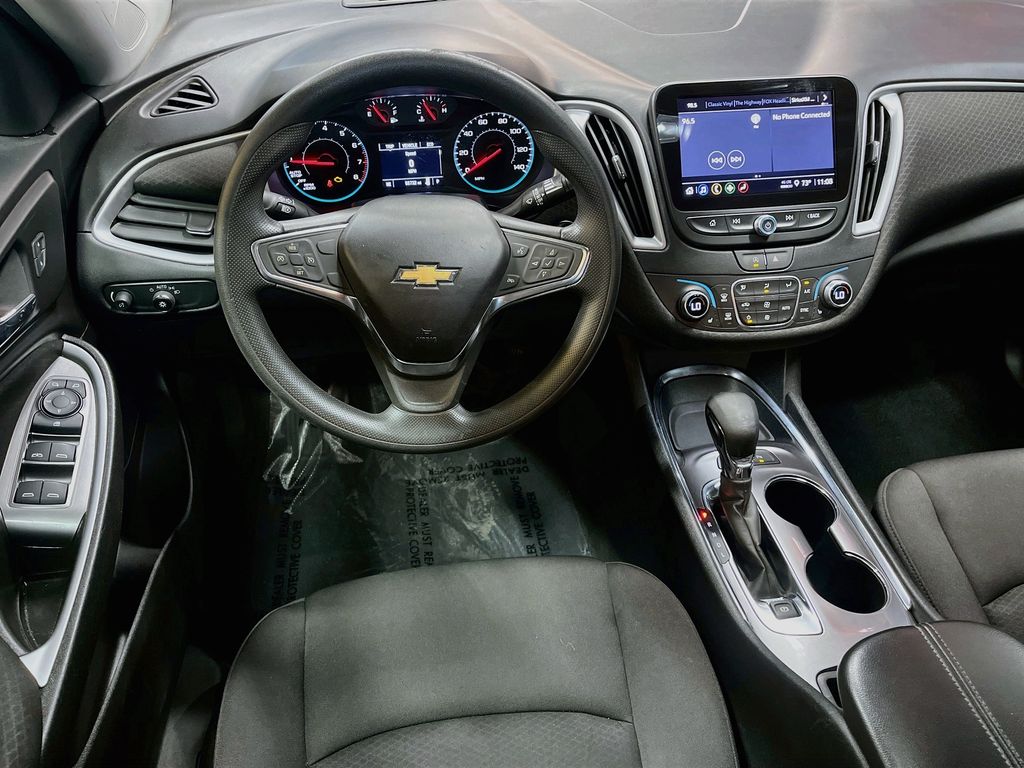 Used 2023 Dark Ash Metallic Chevrolet LT image 22