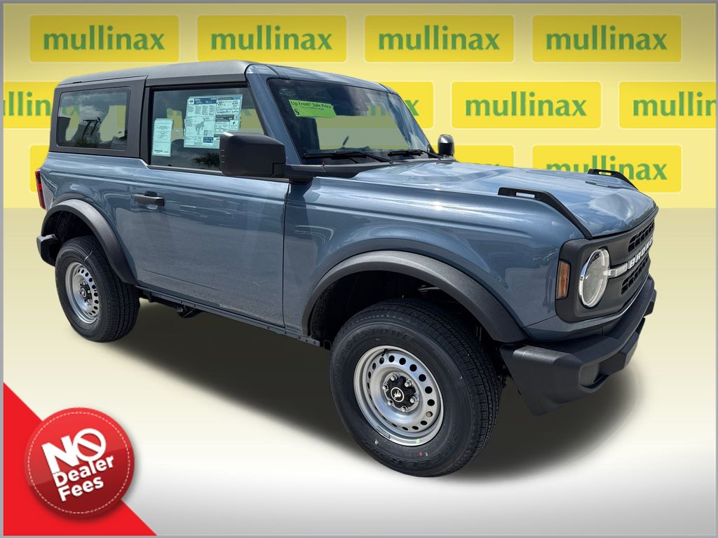 2025 Ford Bronco 2-Door Base's photo