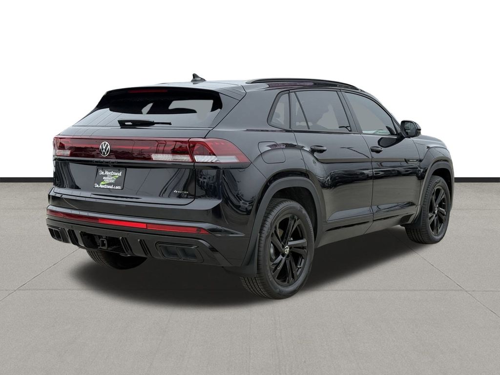2026 Volkswagen Atlas Cross Sport 2.0T SEL R-Line Black - 4