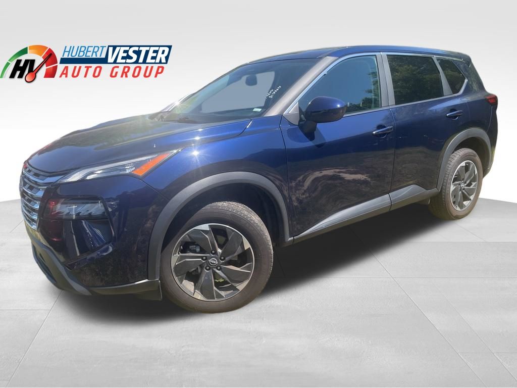 2025 Nissan Rogue SV AWD's photo