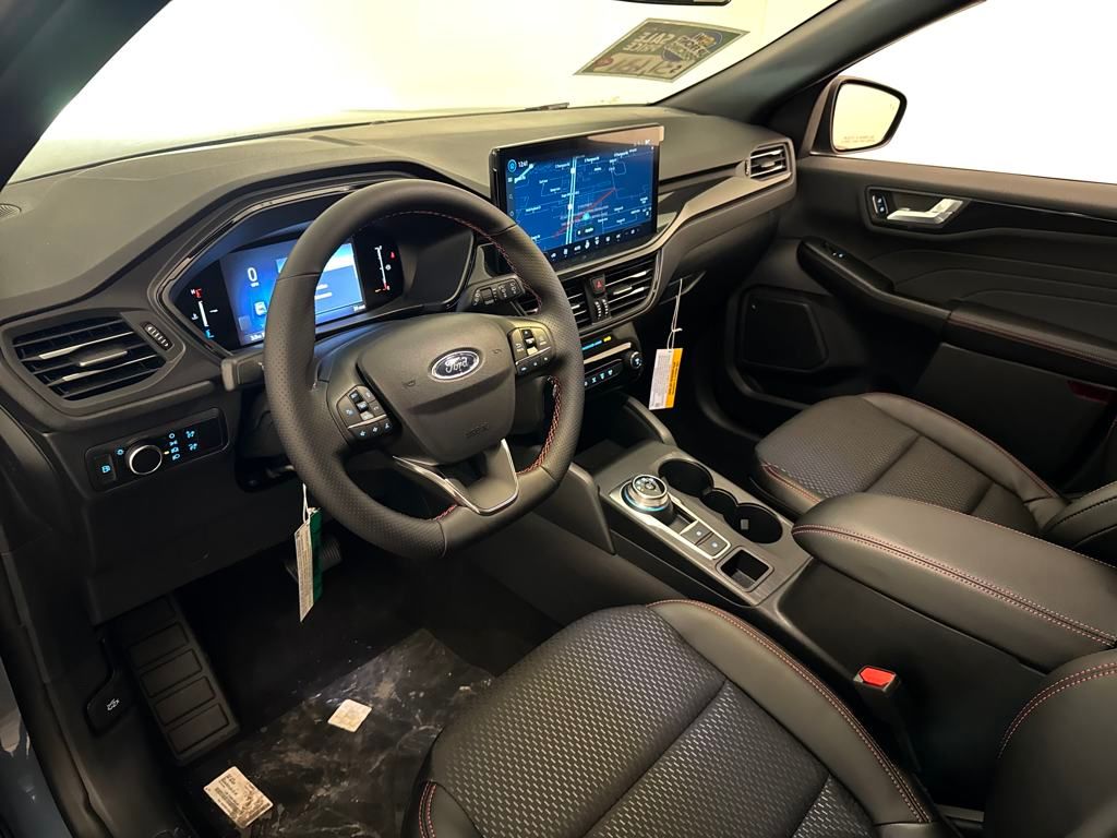 2025 Ford Escape Hybrid ST-Line photo 23