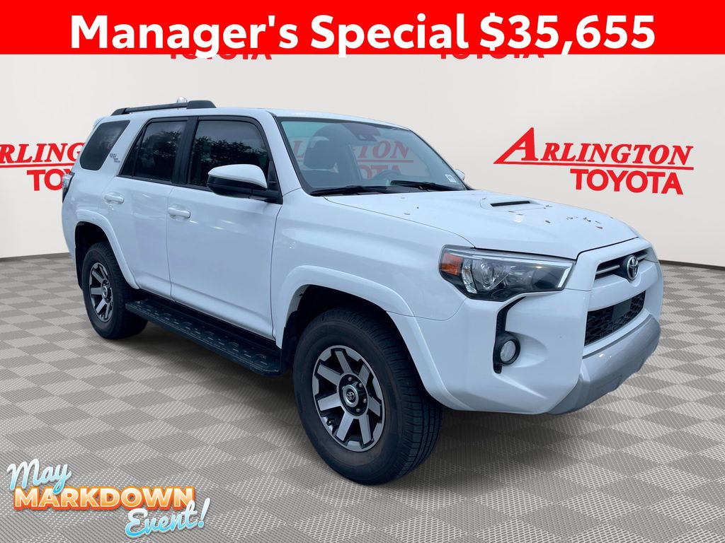 2020 Toyota 4Runner Off-Road 4WD V6's photo