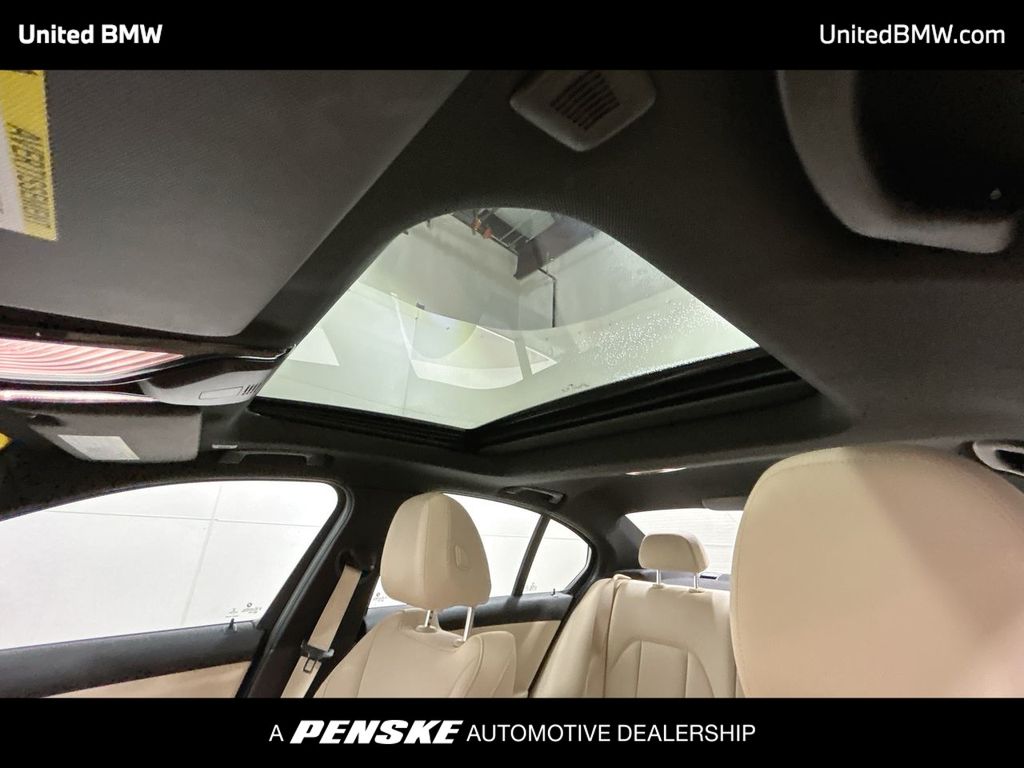 Thumbnail: 2021 BMW 3 Series - 20