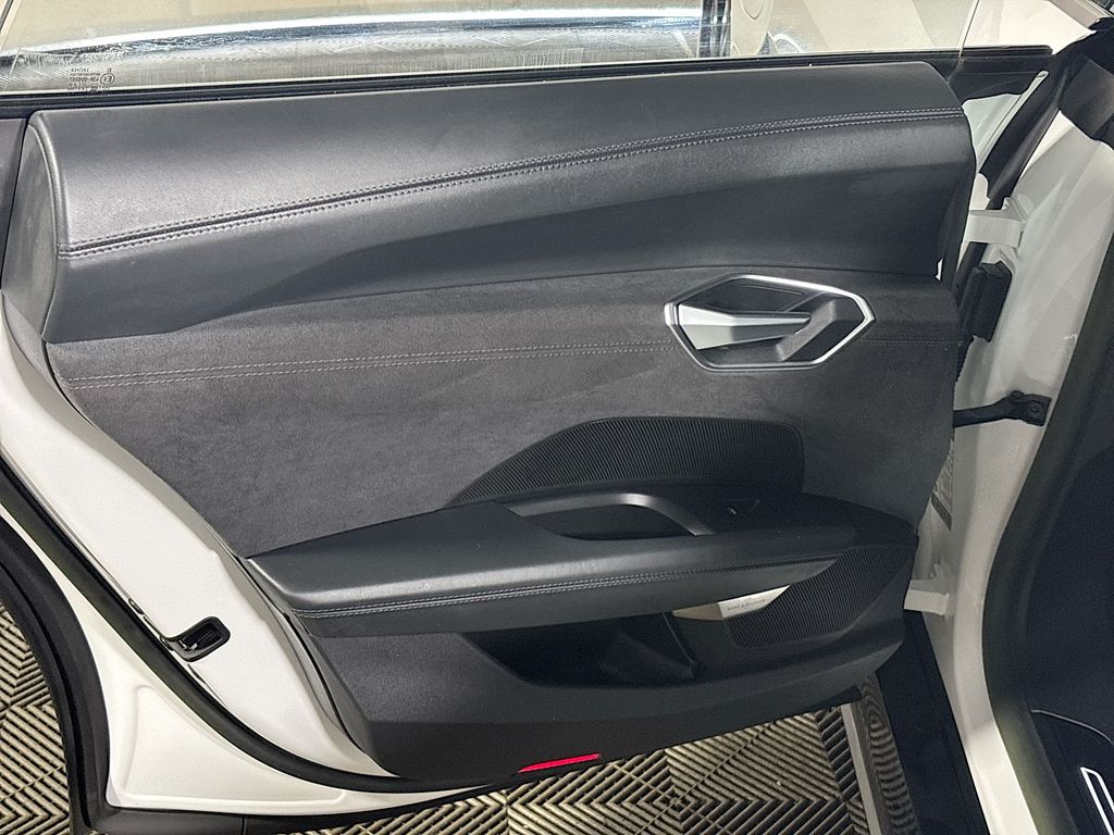 2023 Audi e-tron GT Prestige