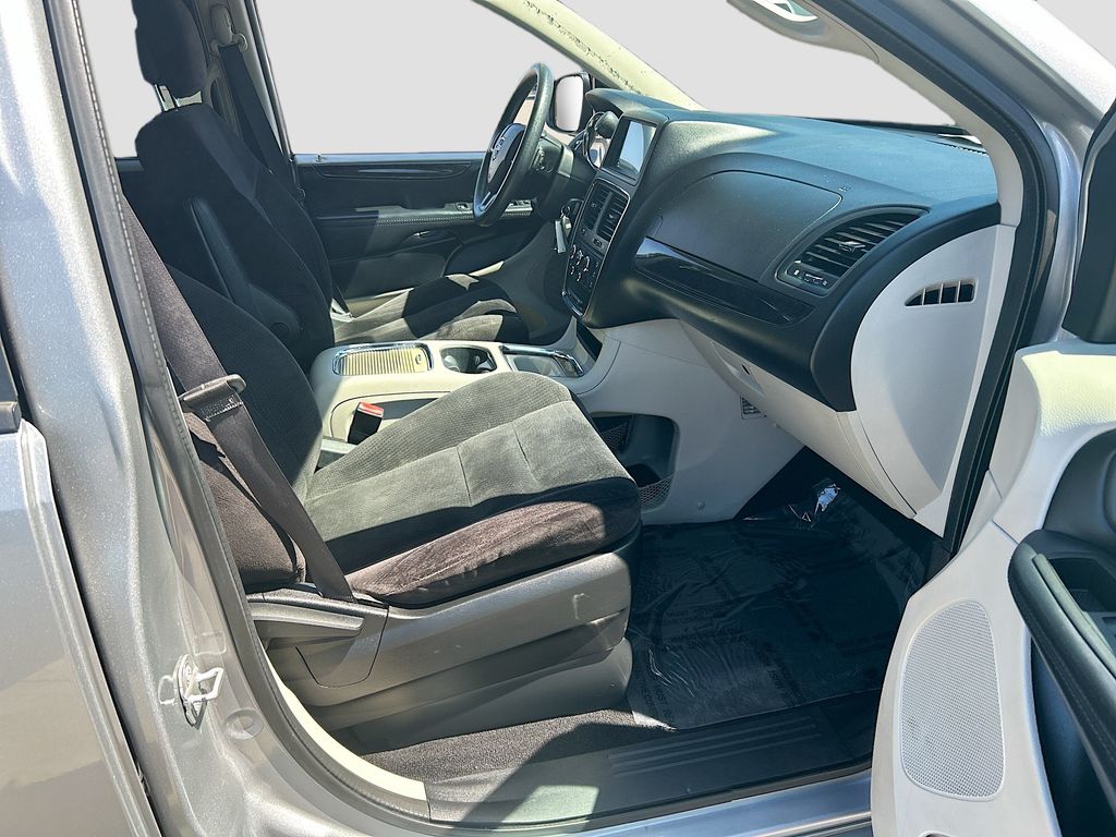 Thumbnail: 2014 Dodge Grand Caravan - 27