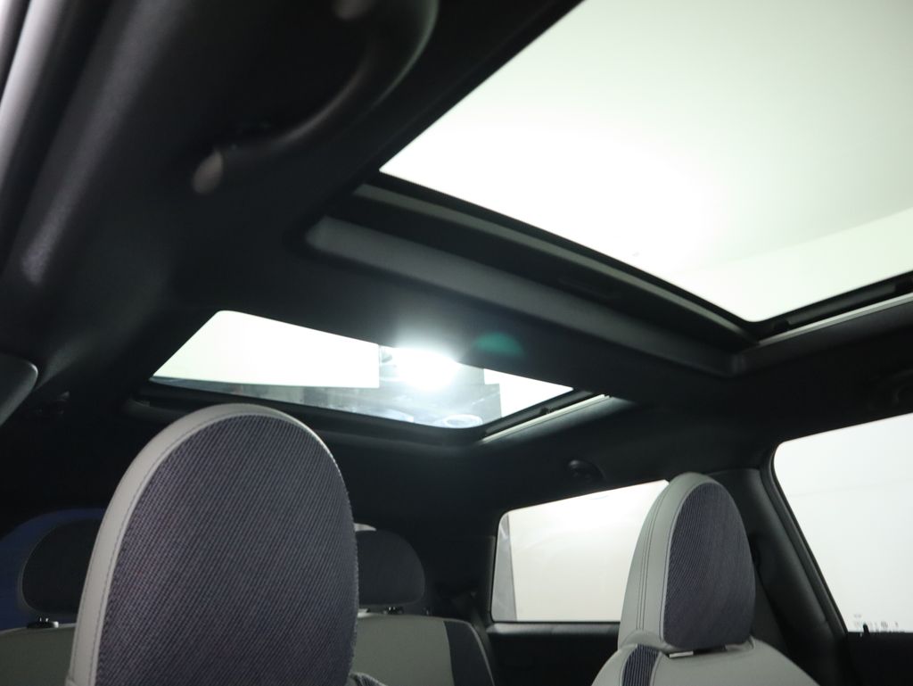 Thumbnail: 2026 MINI Cooper - 19