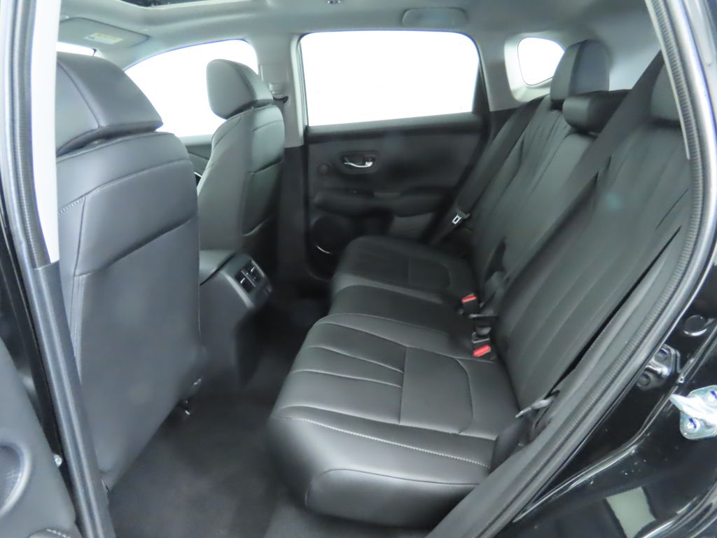 2025 Acura ADX  22