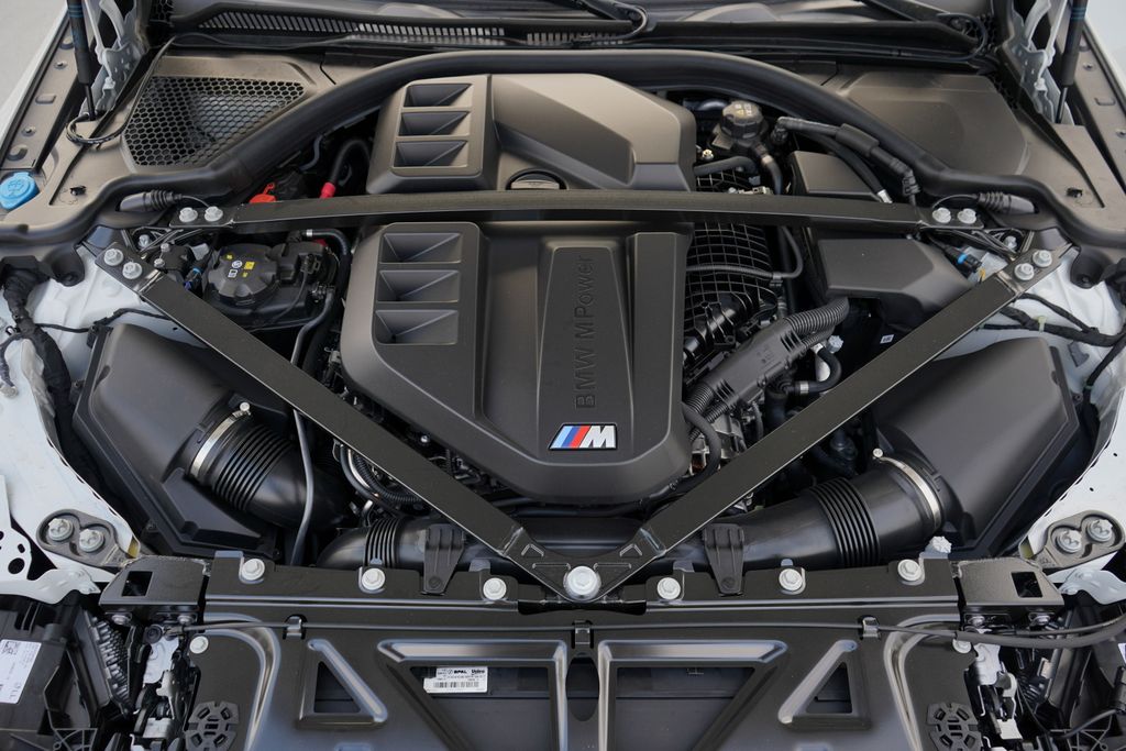 Thumbnail: 2026 BMW M4 - 24