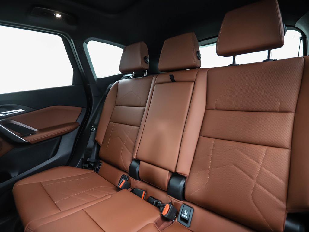 Thumbnail: 2026 BMW X1 - 23