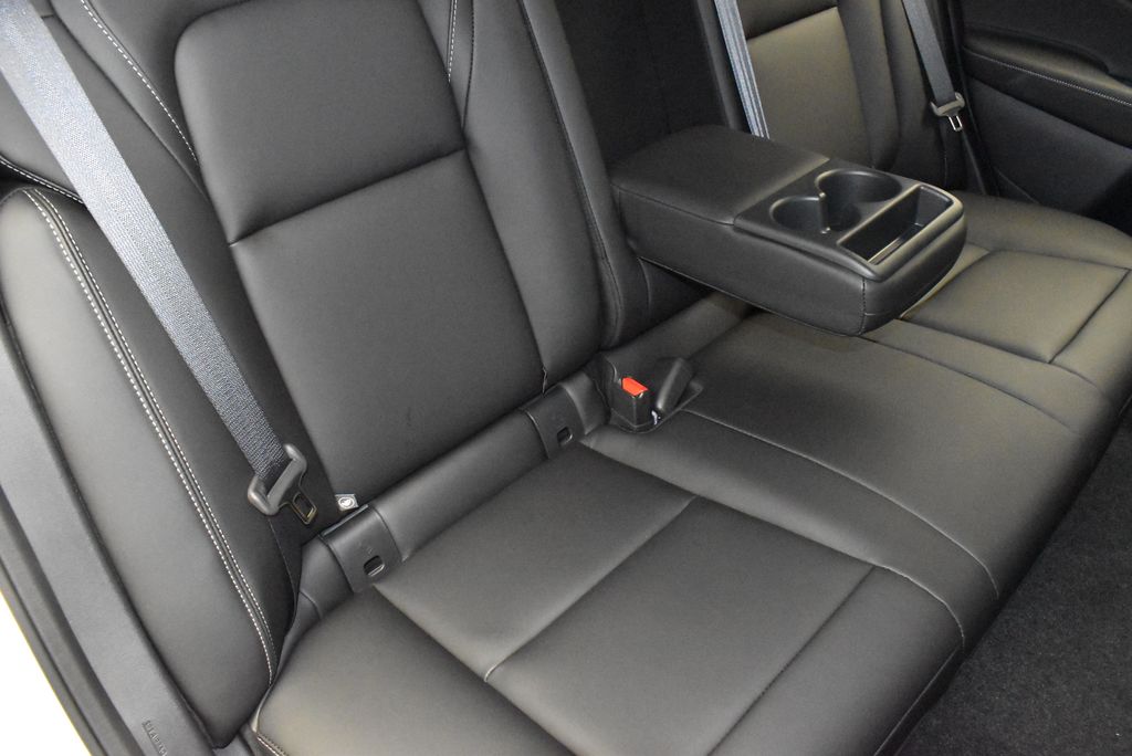 2025 Nissan Murano SV 32