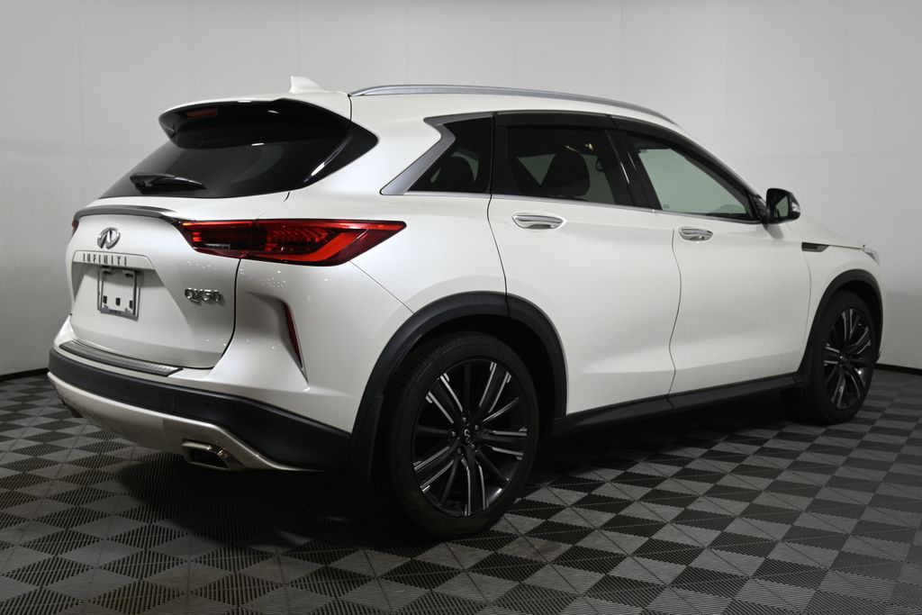Thumbnail: 2021 INFINITI QX50 - 7