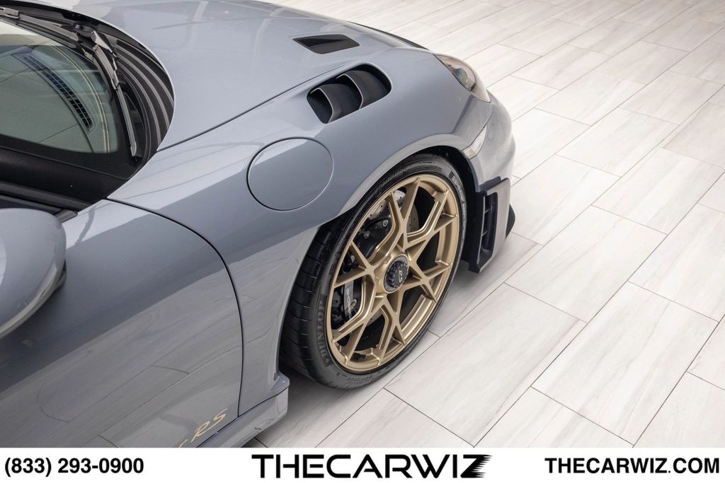 2024 Porsche 718 Spyder RS - Photo 28