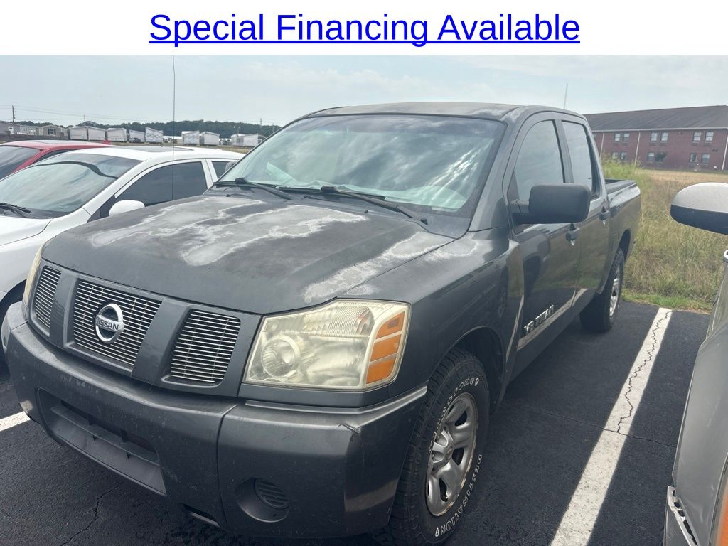 2005 Nissan Titan XE Crew Cab 2WD