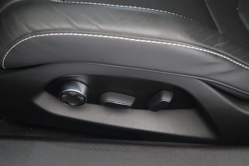 Thumbnail: 2024 Chevrolet Corvette - 24