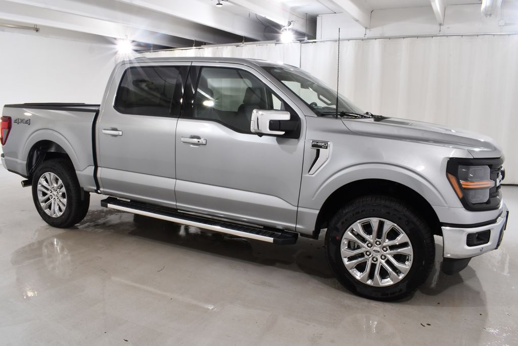 New 2026 Silver Ford XLT image 5