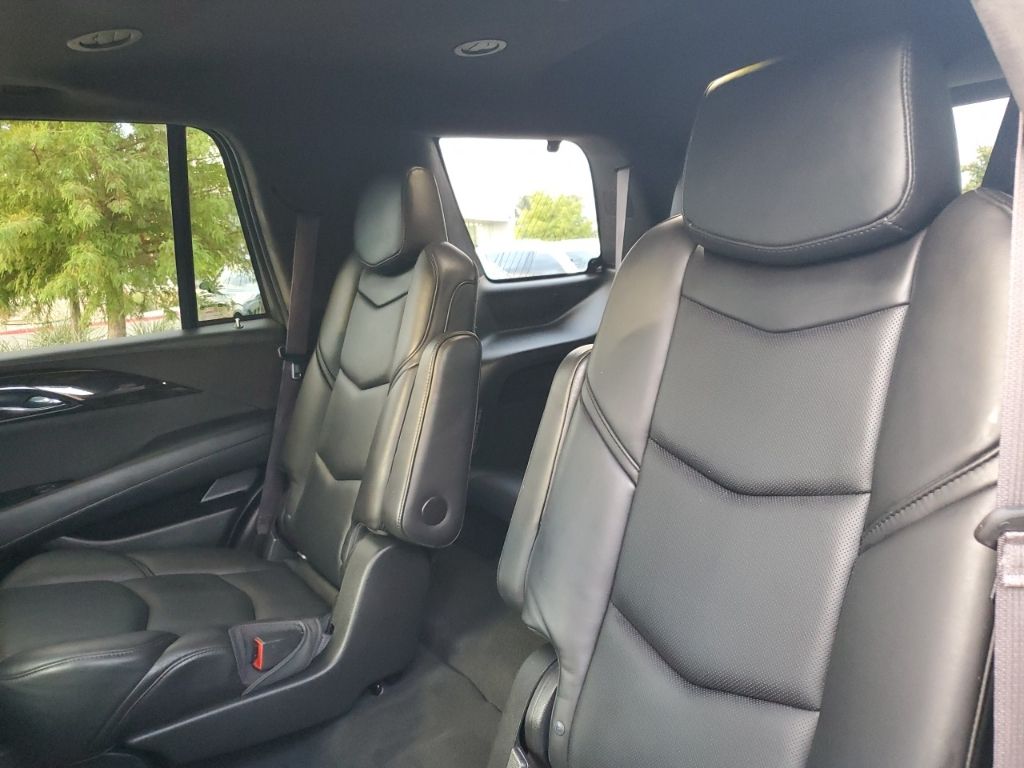 Used Car 2016 Cadillac Escalade  Platinum Edition For Sale Under $30,000 In Austin, Texas