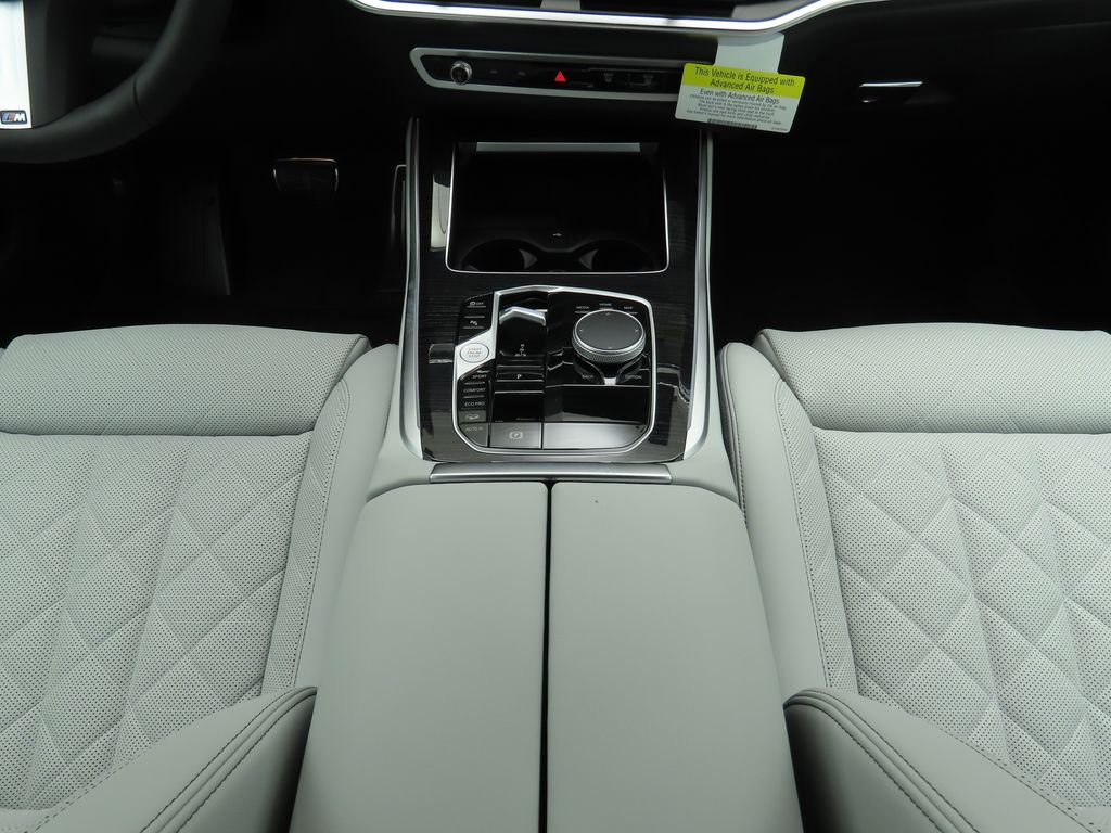 Thumbnail: 2026 BMW X5 - 17