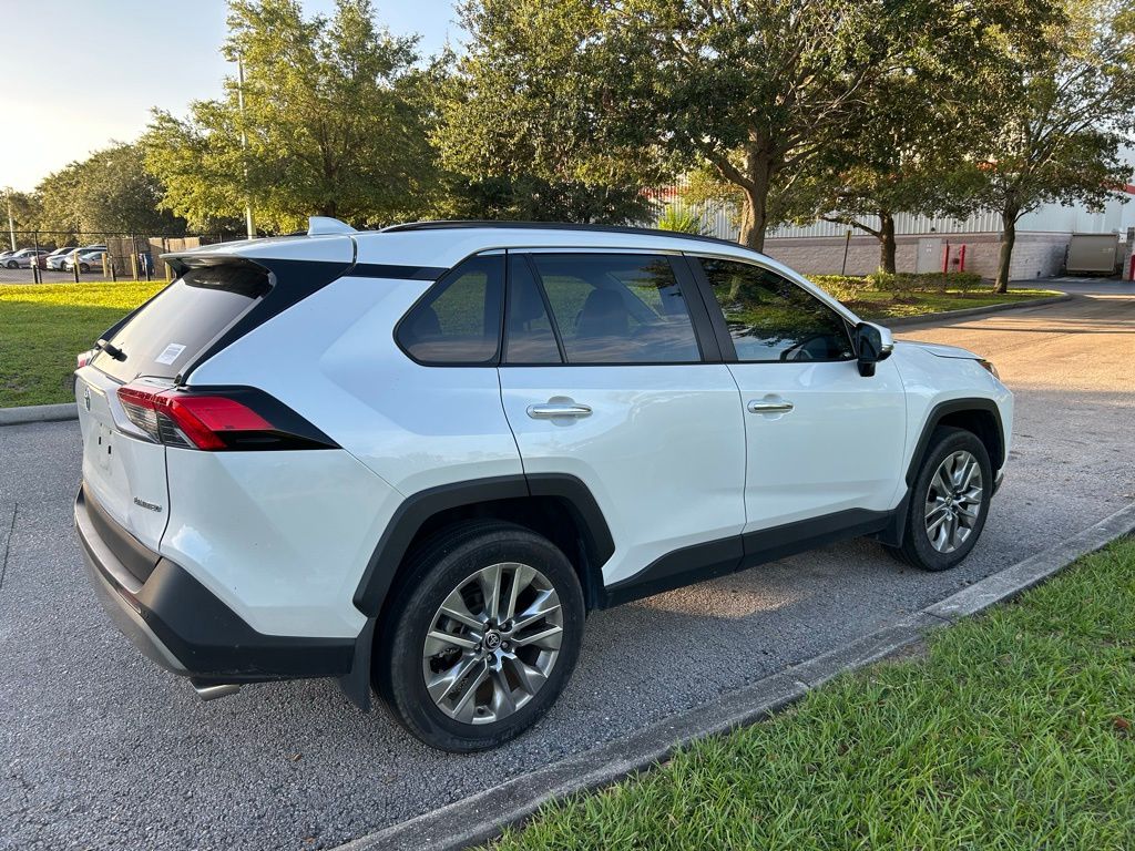 2024 Toyota RAV4 Limited 5