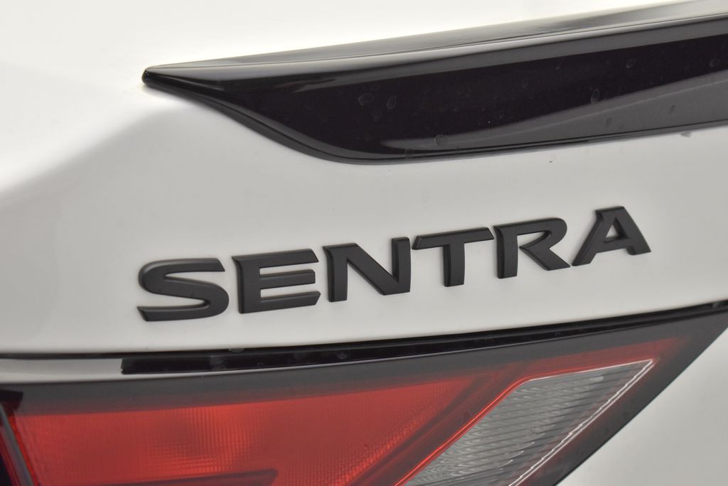 Thumbnail: 2025 Nissan Sentra - 9
