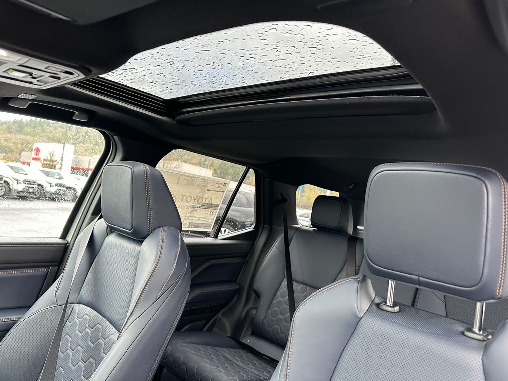 2025 Toyota 4Runner i-FORCE MAX Hybrid Platinum