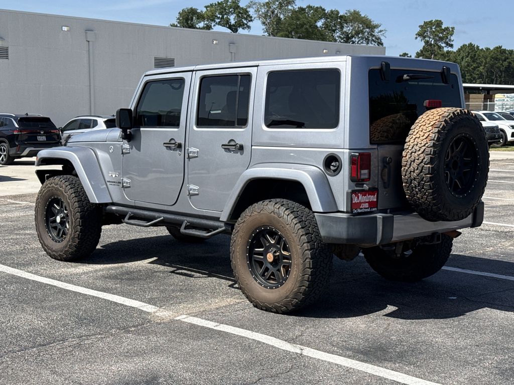 2017 Jeep Wrangler Unlimited Sahara Silver at Autostrade