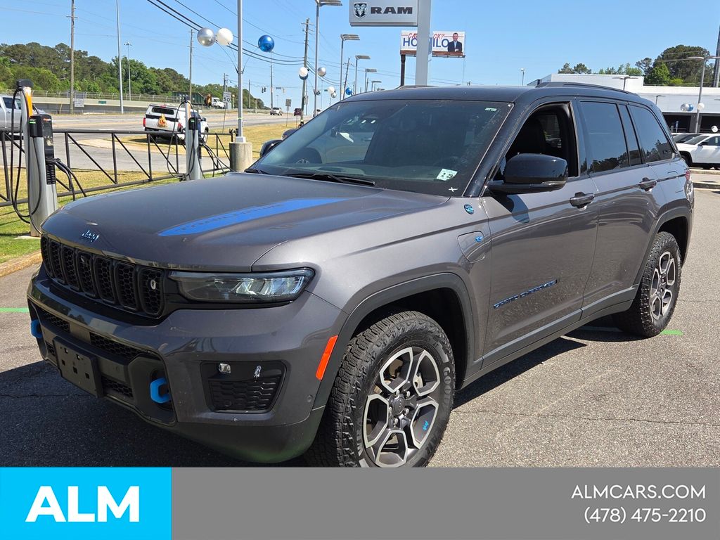 Used 2023 Gray Jeep Trailhawk 4xe image 4