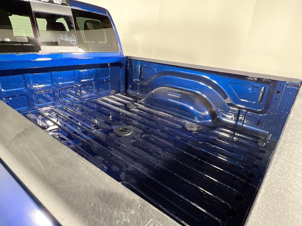 2500 Crew Cab Tradesman