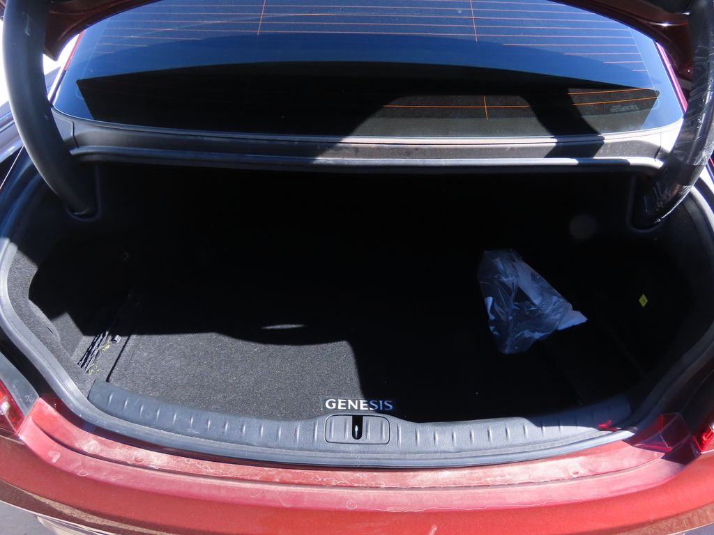 Thumbnail: 2024 Genesis G80 - 12