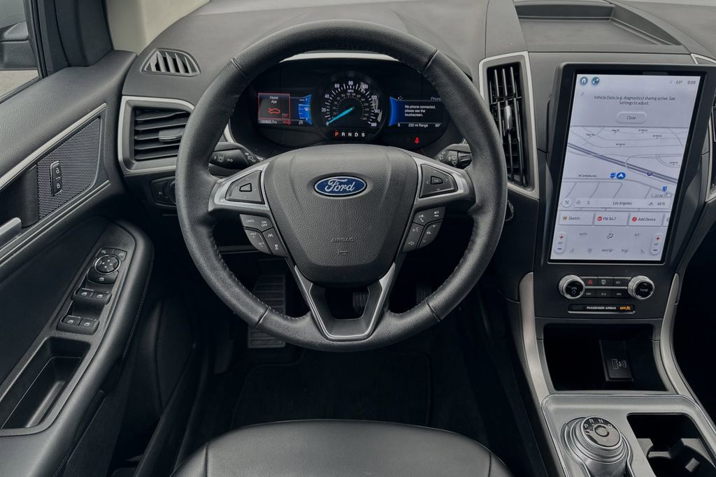 2021 Ford Edge SEL 16