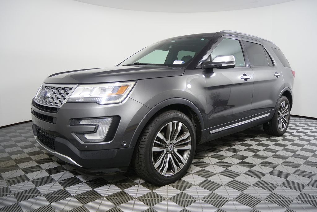 Thumbnail: 2017 Ford Explorer - 8