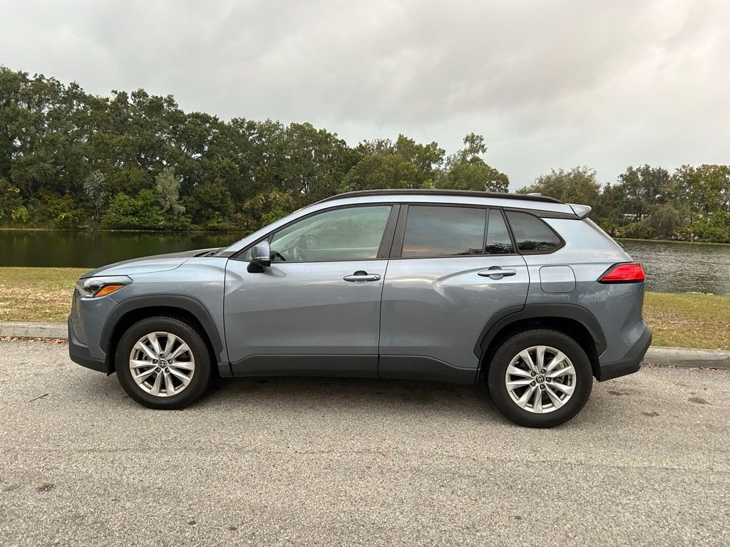 Thumbnail: 2022 Toyota Corolla Cross - 2