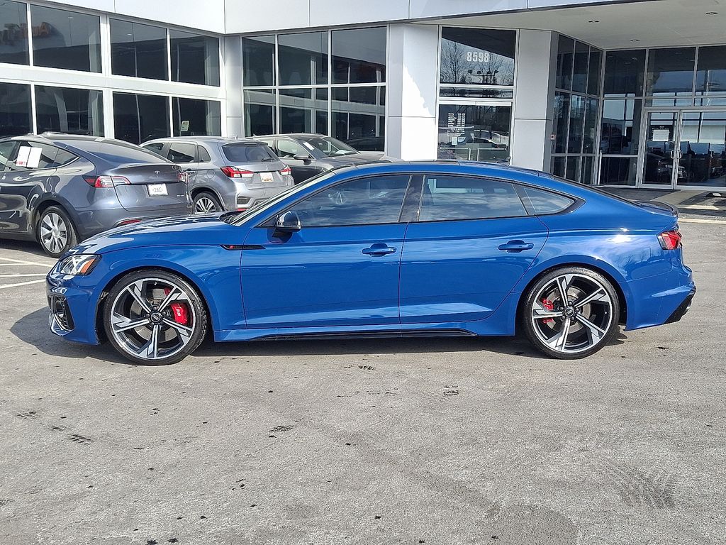 Thumbnail: 2023 Audi RS 5 - 7