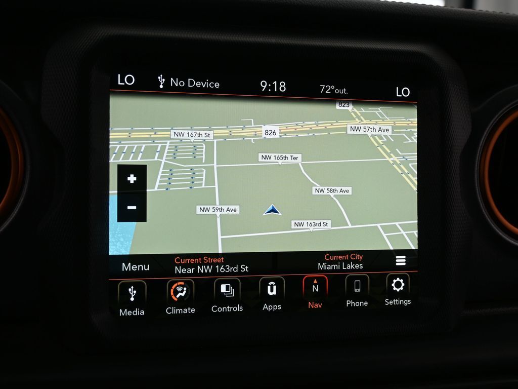 Used 2022 Bright White Clearcoat Jeep Mojave image 17