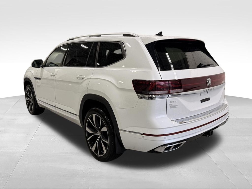 Thumbnail: 2024 Volkswagen Atlas - 3