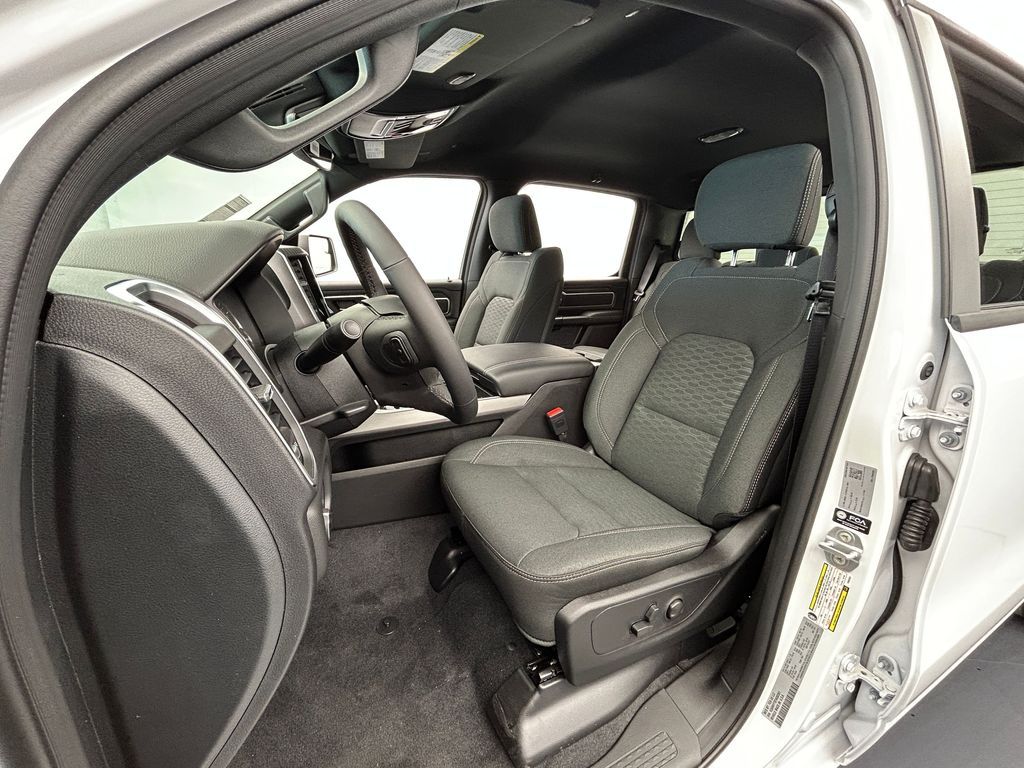 New 2026 Bright White Clearcoat Ram Big Horn/Lone Star image 10