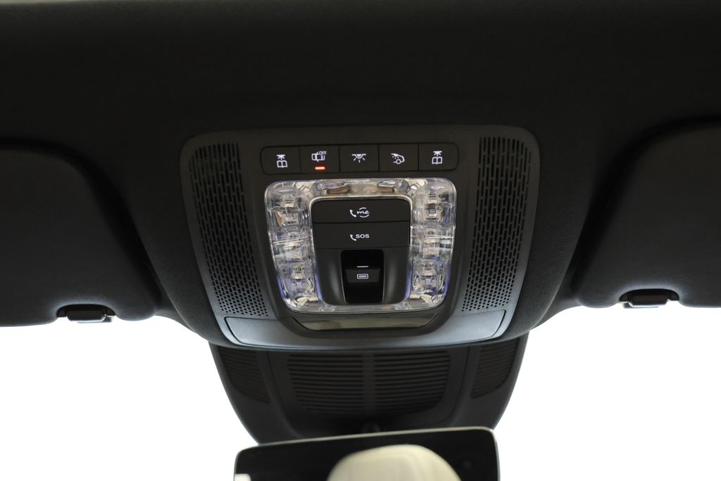 Thumbnail: 2024 Mercedes-Benz GLS - 16