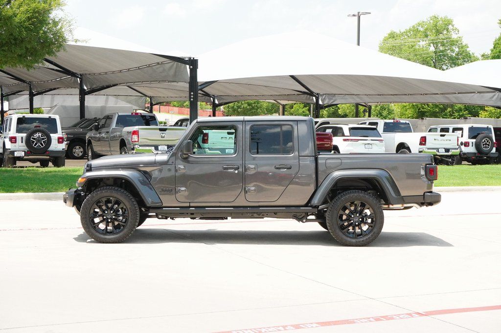 New Car 2025 Jeep Gladiator  Nighthawk For Sale Under $40,000 In Weatherford, Texas
