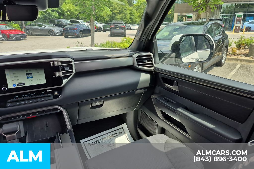 Used 2025 White Toyota SR5 image 22