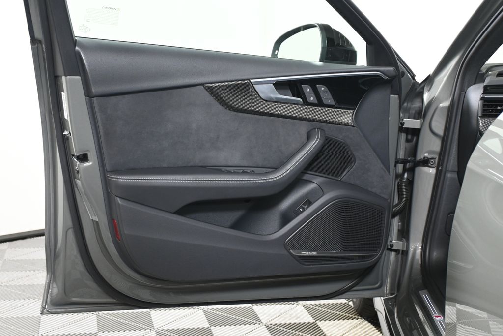 Thumbnail: 2023 Audi S4 - 29