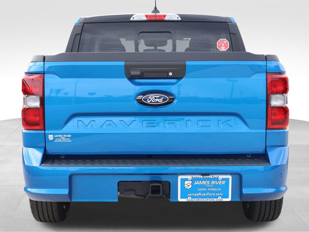 View vehicle photo 4