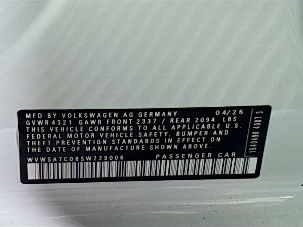 2025 Volkswagen Golf GTI 2.0T SE