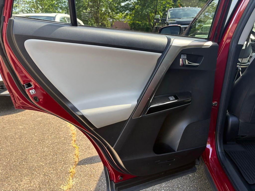 2018 Toyota RAV4 Hybrid Limited