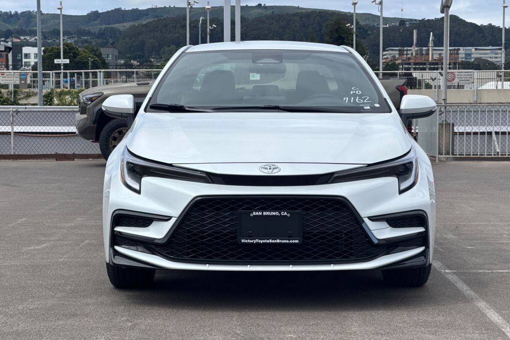New 2026  Toyota SE image 3