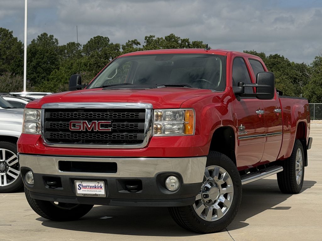 Fire Red 2012 GMC Sierra 2500HD SLE Crew Cab SB 4WD Pickup Truck Four-Wheel Drive 6-Speed Automatic Overdrive