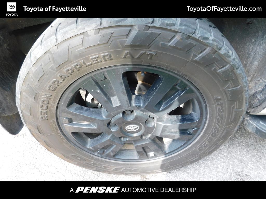 2020 Toyota Sequoia TRD Sport 8