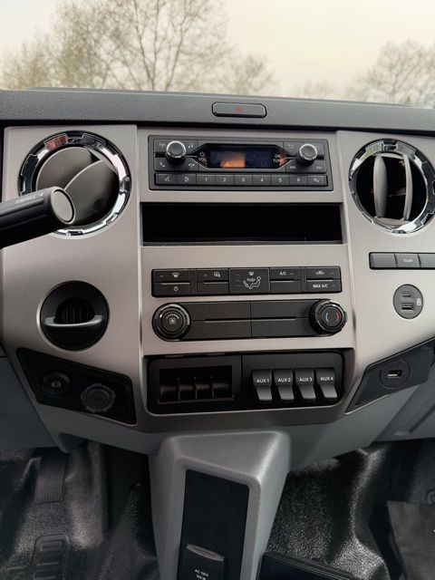 2025 Ford F-750 Diesel 