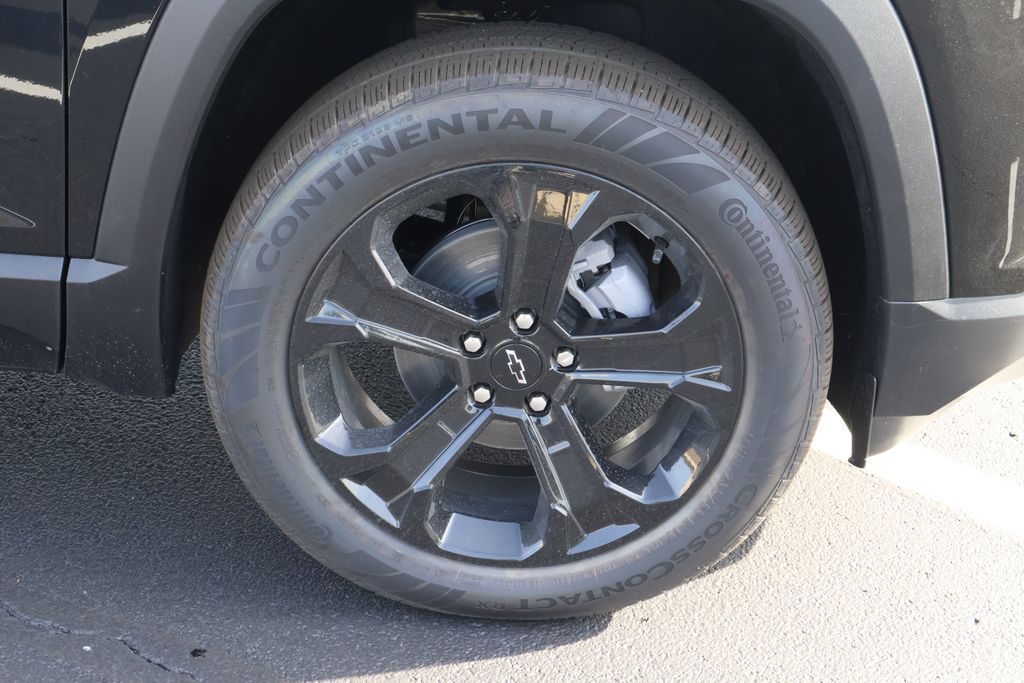 Thumbnail: 2026 Chevrolet Equinox - 11