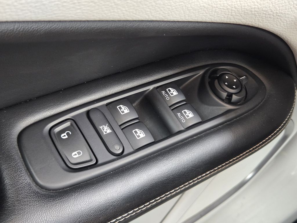 2018 Jeep Compass Latitude Gray at Durrett Motor Company