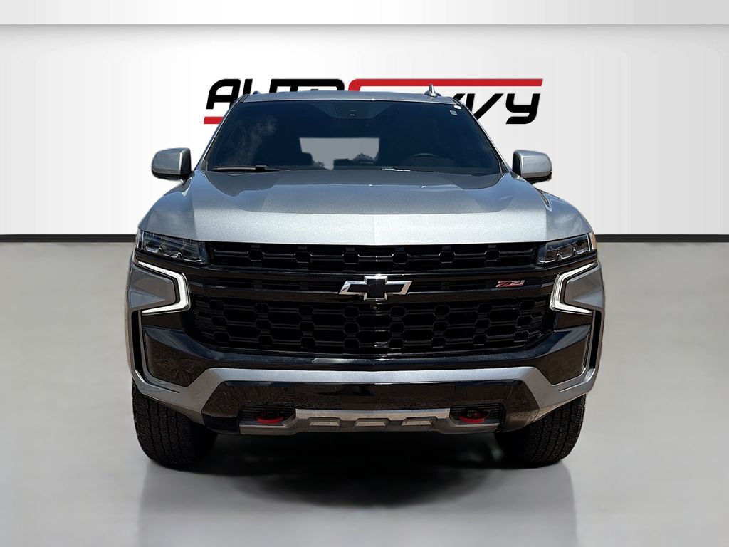 Used 2024 Gray Chevrolet Z71 image 2