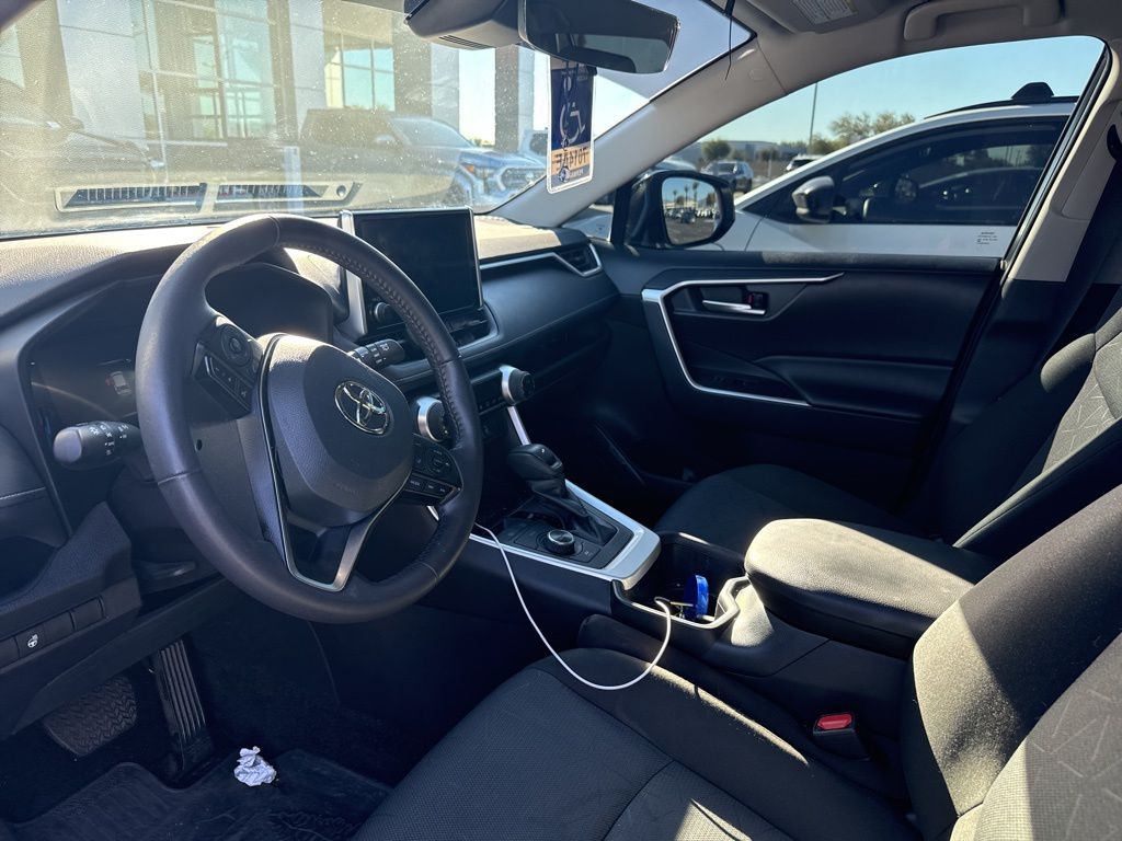 Thumbnail: 2024 Toyota RAV4 - 7